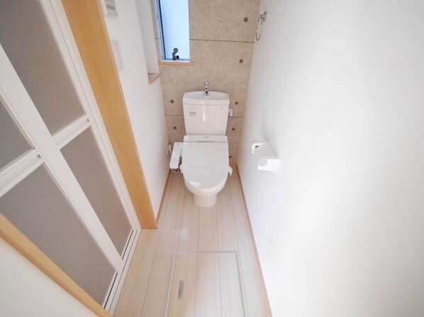 モンステラ高田Bの物件内観写真